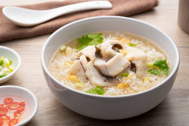 Image of a bowl of Hakka style noodles.